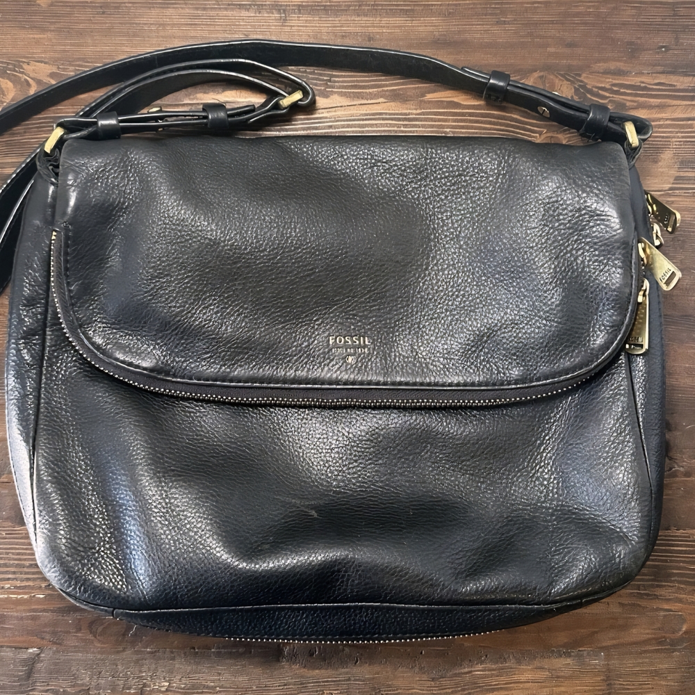 Fossil Black Leather Crossbody Bag